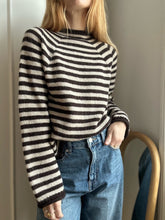 Load image into Gallery viewer, Sweater No. 32 - FRANÇAIS