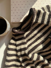 Load image into Gallery viewer, Sweater No. 32 - FRANÇAIS