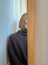 Load image into Gallery viewer, Sweater No. 30 - DEUTSCH