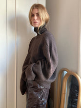 Load image into Gallery viewer, Sweater No. 30 - DEUTSCH