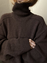 Load image into Gallery viewer, Sweater No. 30 - DEUTSCH
