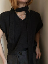 Load image into Gallery viewer, Vest No. 9 -  ESPAÑOL