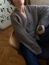 Load image into Gallery viewer, Cardigan No. 10 - FRANÇAIS