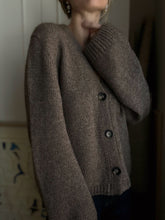 Load image into Gallery viewer, Cardigan No. 10 - FRANÇAIS