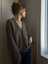 Load image into Gallery viewer, Cardigan No. 10 - FRANÇAIS