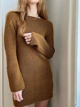 Load image into Gallery viewer, Dress No. 1 - ENGLISH