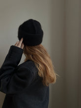 Load image into Gallery viewer, Beanie No. 7 - DANSK
