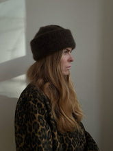 Load image into Gallery viewer, Beanie No. 7 - DANSK