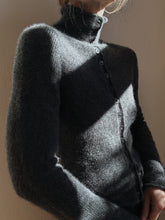 Load image into Gallery viewer, Blouse No. 5 - DEUTSCH