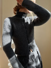 Load image into Gallery viewer, Blouse No. 5 - DEUTSCH