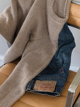 Load image into Gallery viewer, Blouse No. 6 - DANSK