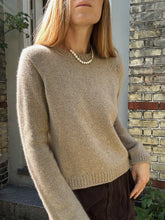 Load image into Gallery viewer, Blouse No. 6 - DANSK
