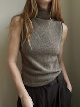 Load image into Gallery viewer, Camisole No. 12 - DANSK