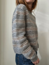 Load image into Gallery viewer, Norma Blouse - ENGLISH