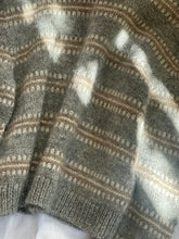 Load image into Gallery viewer, Norma Blouse - ENGLISH