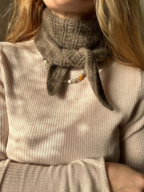 Scarf Knitting Pattern in English – MY FAVOURITE THINGS