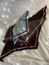 Load image into Gallery viewer, Scarf No. 5 - ENGLISH