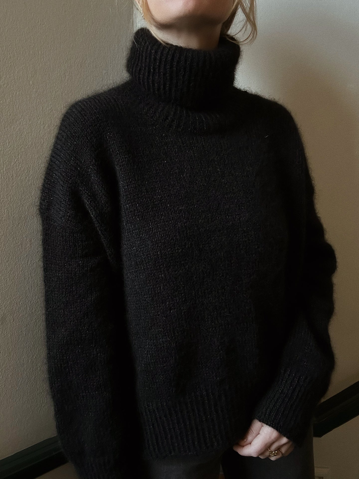 Sweater No. 11 light - ENGLISH