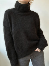 Load image into Gallery viewer, Sweater No. 11 light - DANSK