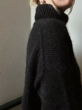 Load image into Gallery viewer, Sweater No. 11 light - NORSK