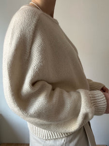 Sweater No. 26 - DEUTSCH