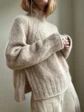 Load image into Gallery viewer, Sweater No. 33 - DEUTSCH