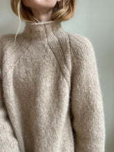 Load image into Gallery viewer, Sweater No. 33 - DEUTSCH