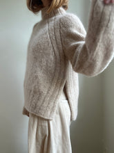 Load image into Gallery viewer, Sweater No. 33 - DEUTSCH