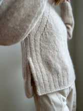 Load image into Gallery viewer, Sweater No. 33 - DEUTSCH