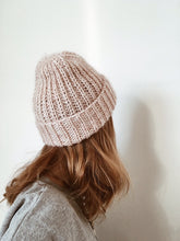 Load image into Gallery viewer, Beanie No. 1 - DANSK