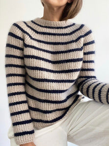 Sweater No. 12 - DEUTSCH
