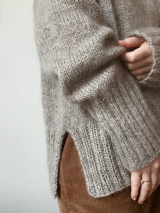 Sweater No. 14 - DEUTSCH