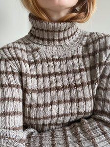 Sweater No. 16 - DEUTSCH