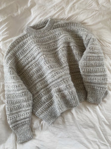 Sweater No. 18 - DEUTSCH
