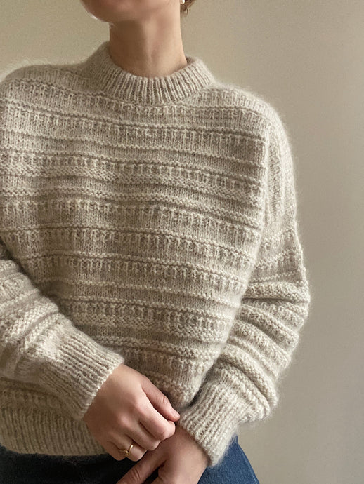 Sweater No. 14 V-neck - ENGLISH – • MY FAVOURITE THINGS • KNITWEAR