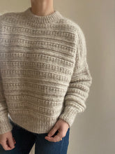 Load image into Gallery viewer, Sweater No. 18 - DEUTSCH
