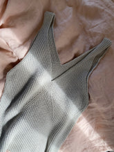 Load image into Gallery viewer, Camisole No. 7 - FRANÇAIS