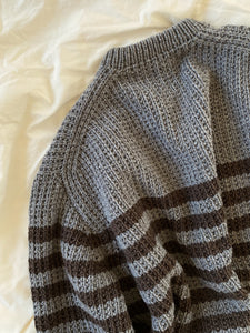 Sweater No. 17 - DEUTSCH