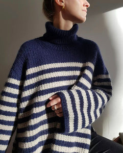 Sweater No. 17 - DEUTSCH