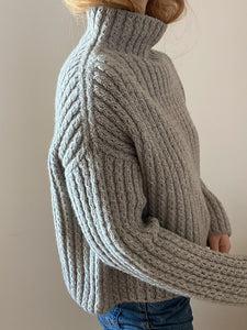Sweater No. 19 - DEUTSCH
