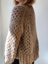 Load image into Gallery viewer, Sweater No. 21 - FRANÇAIS