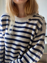 Load image into Gallery viewer, Sweater No. 22 - FRANÇAIS
