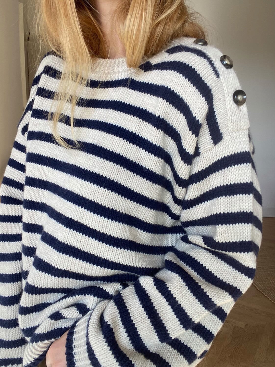 Sweater No. 22