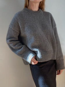 Sweater No. 23 - DEUTSCH