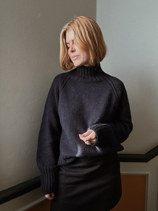 Sweater No. 9 light