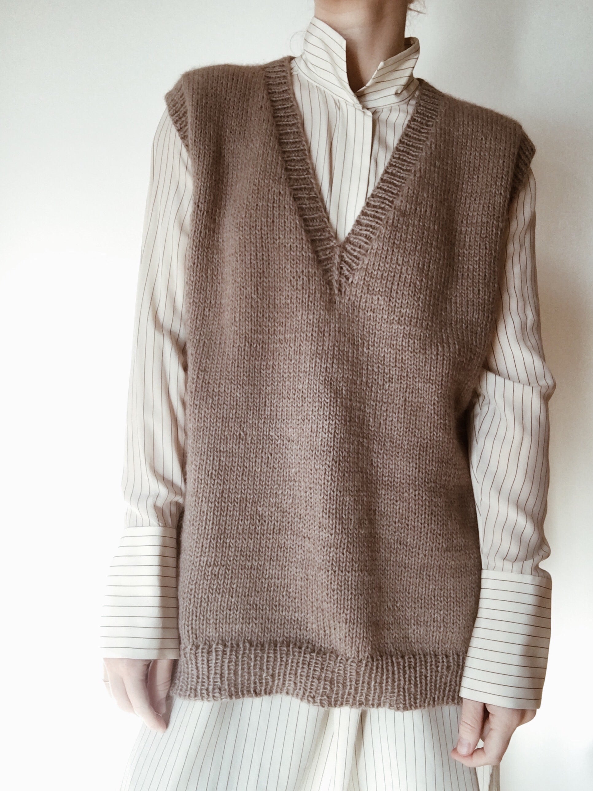 Vest No. 2 - Knitting Pattern in English – • MY FAVOURITE THINGS 